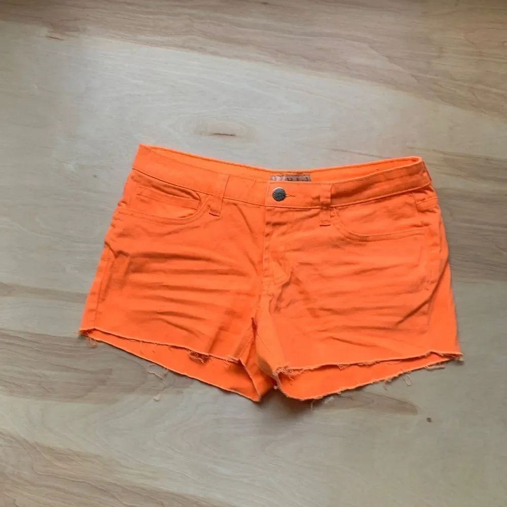 Hybrid & Company Neon Orange Shorts